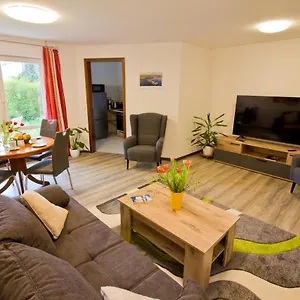 https://ferienwohnung-tukan-apartment-dresden-laubegast-wlan-tv-ebike.dresdenhotels.net
